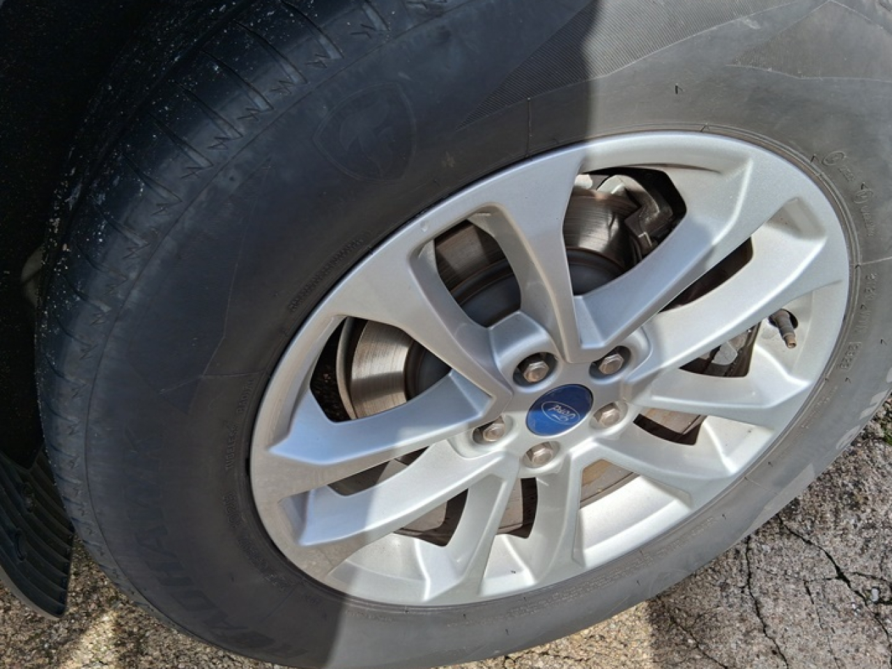 Ford Kuga 1.5 TDCI EcoBlue Titanium