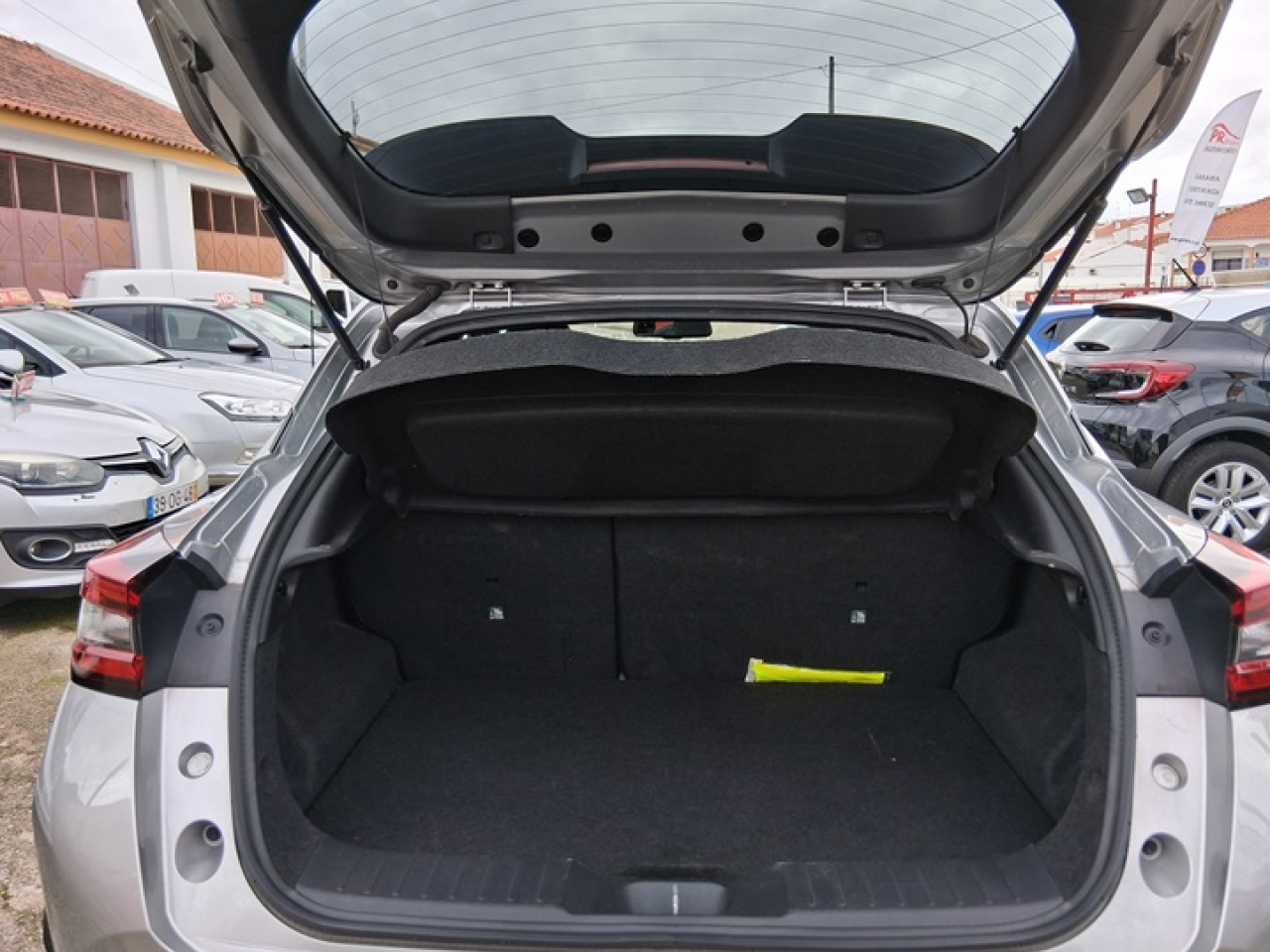 NISSAN JUKE 1.0 DIG-T N-CONNECTA 114 CV