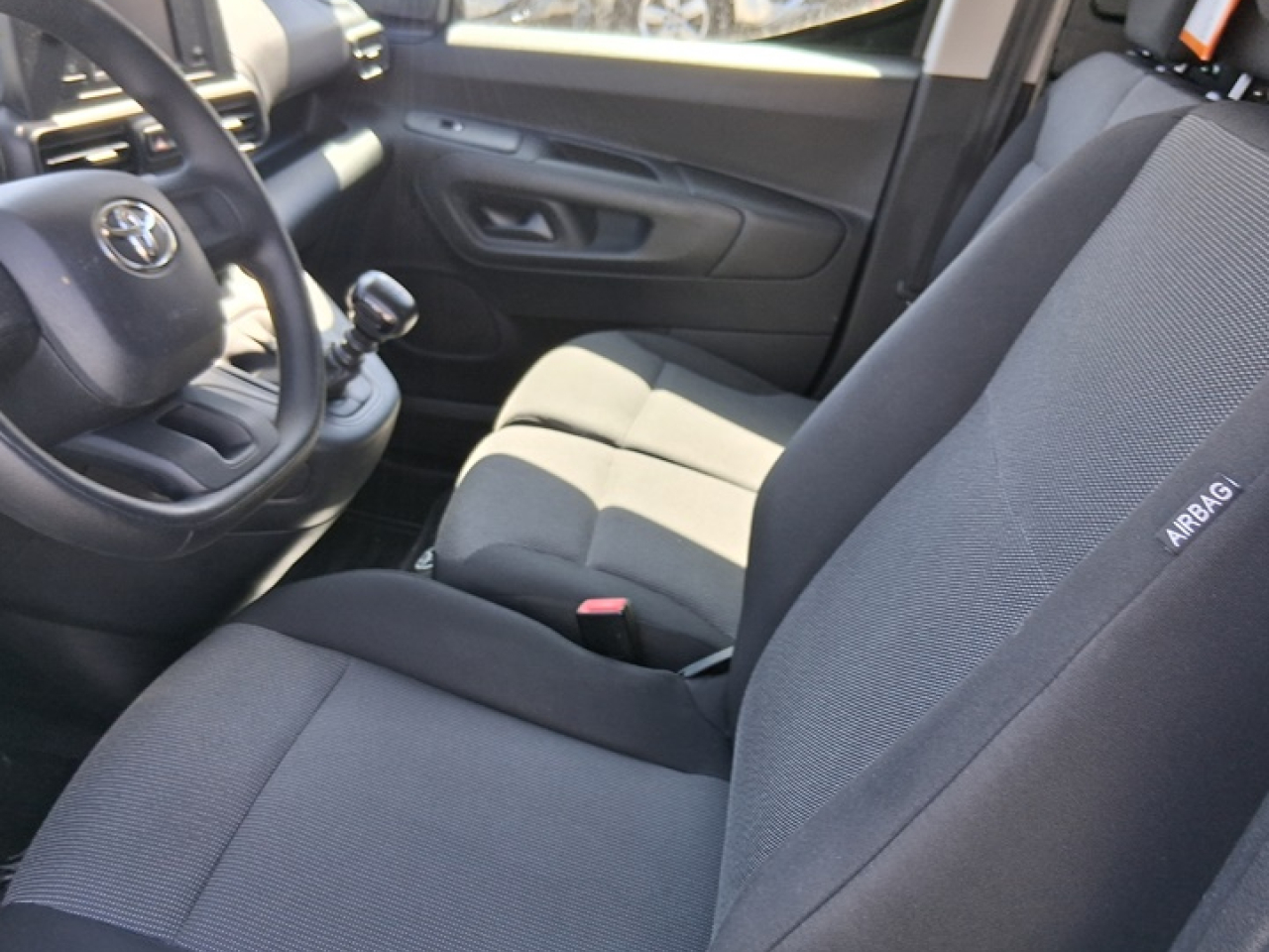 Toyota Proace City 1.5 D L2 Confort 102 CV