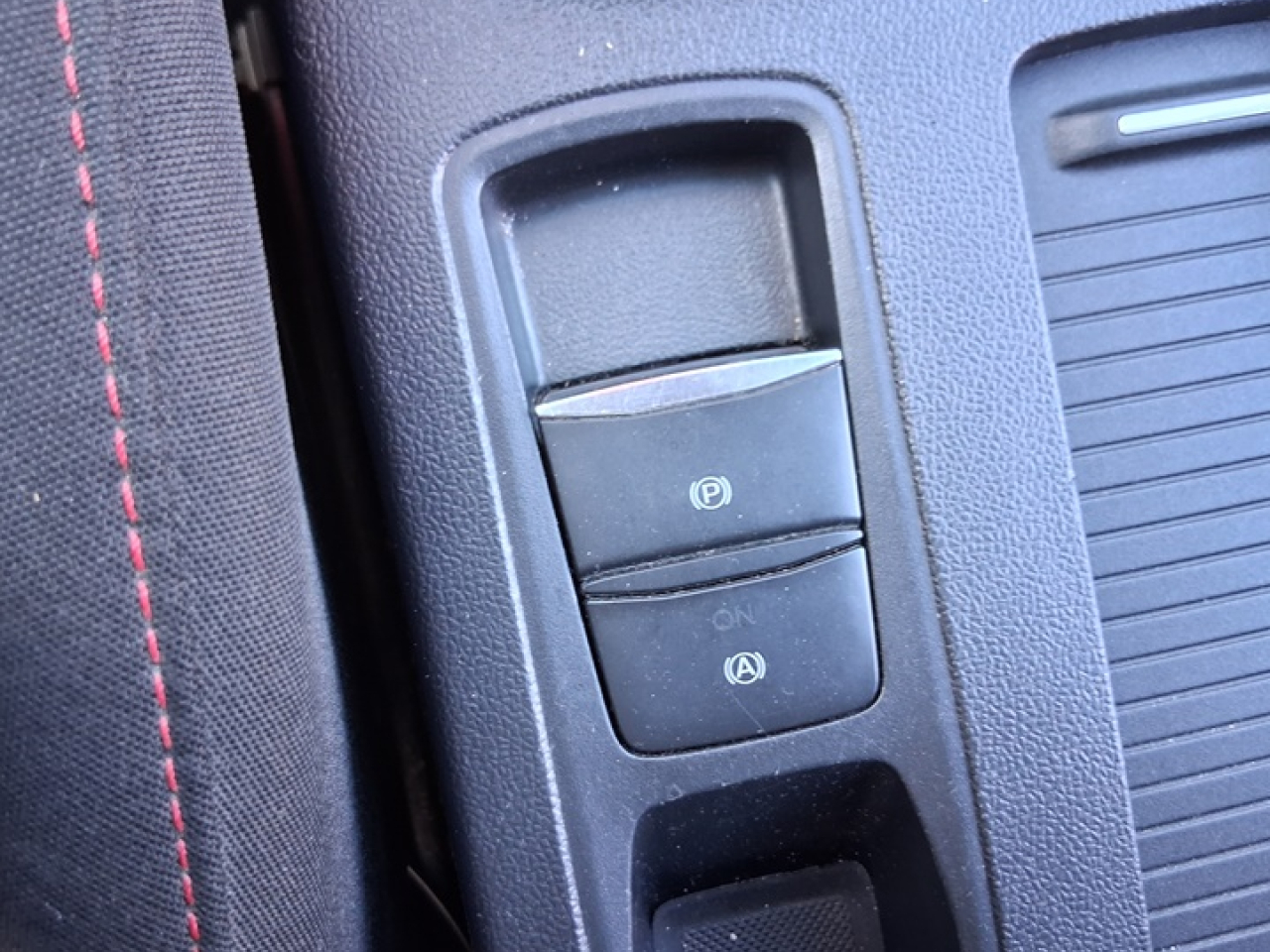 Ford Focus 1.0 EcoBost MHEV ST-Line X 125 CV