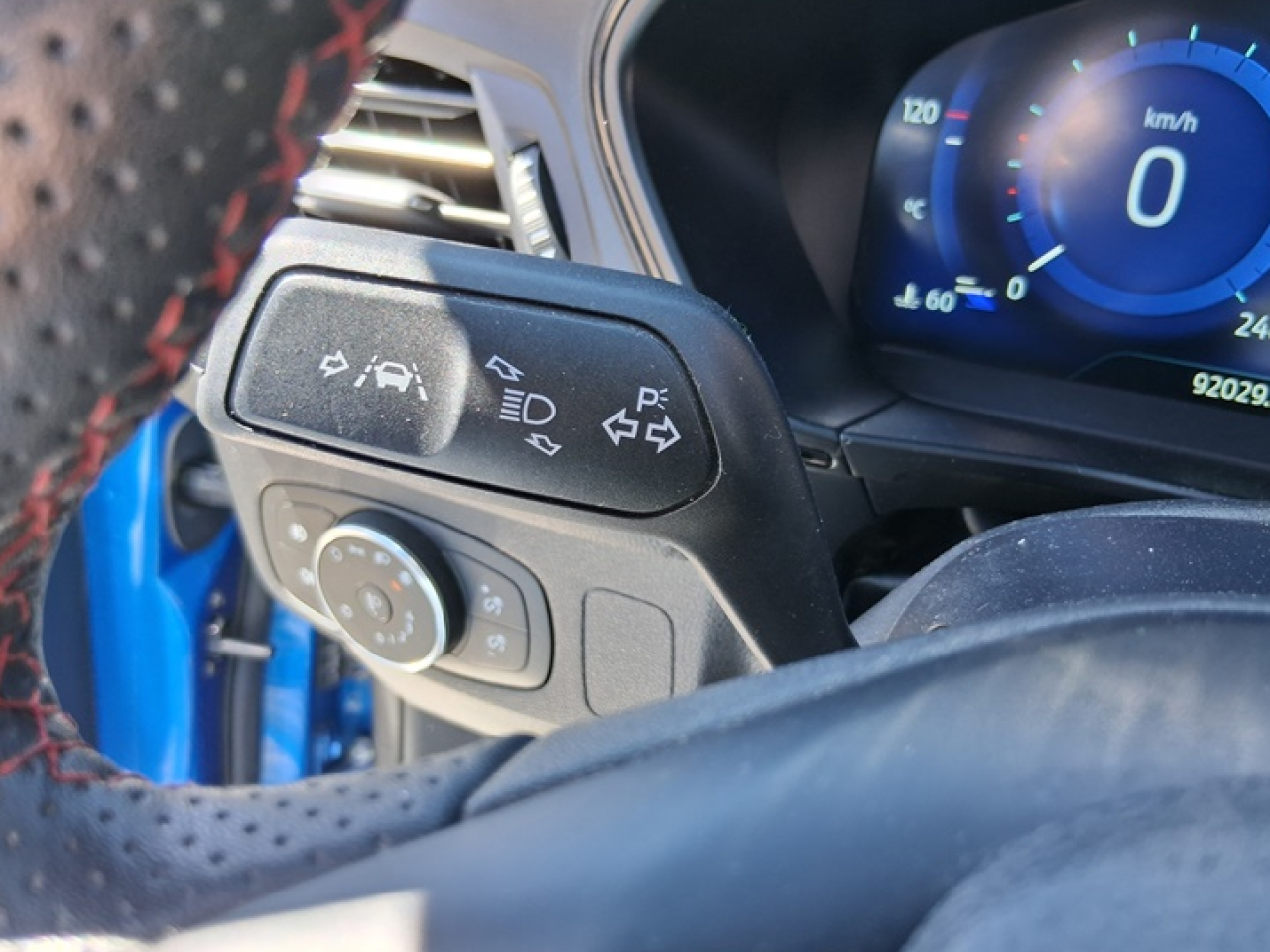 Ford Focus 1.0 EcoBost MHEV ST-Line X 125 CV