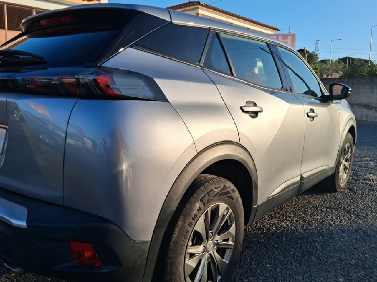 Peugeot 2008 1.5 BlueHdi Active Pack ETA 8