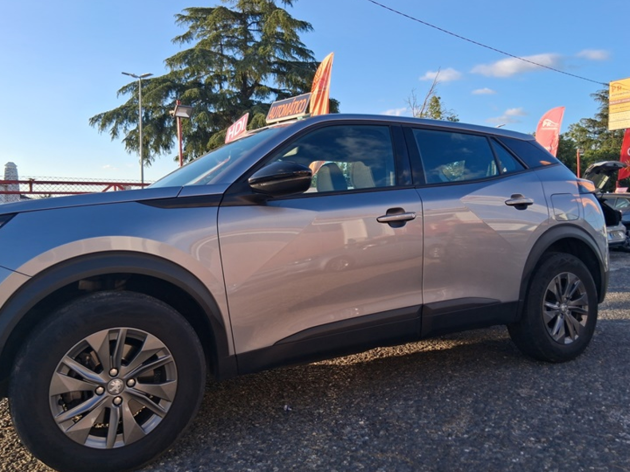 Peugeot 2008 1.5 BlueHdi Active Pack ETA 8
