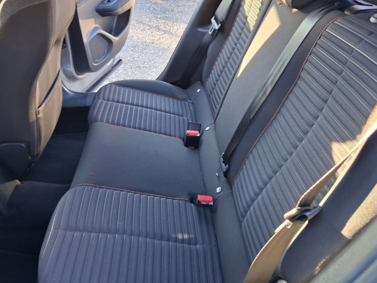 Peugeot 2008 1.5 BlueHdi Active Pack ETA 8