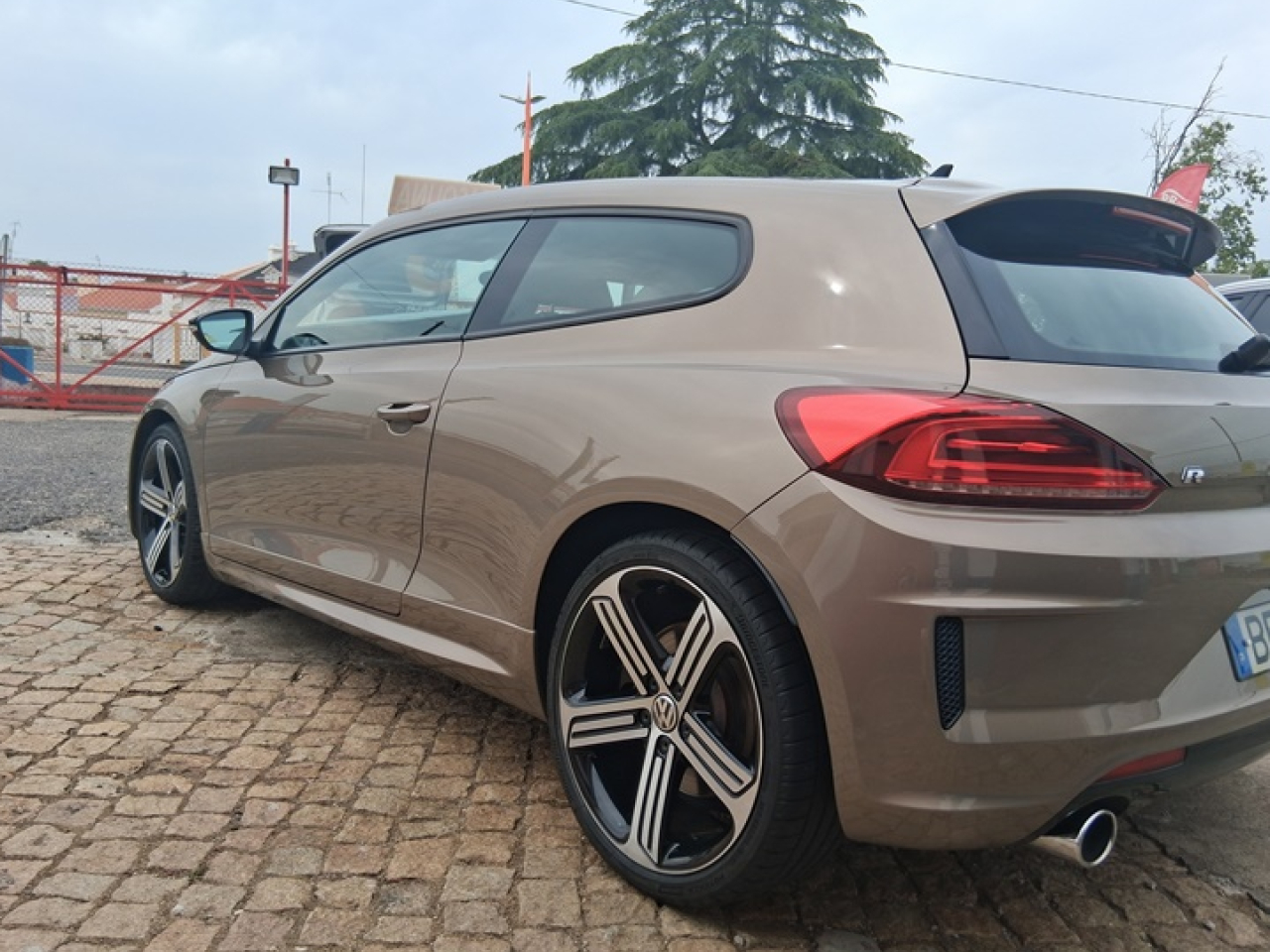 Volkswagen Scirocco 2.0 TSI R DSG 252 Cv