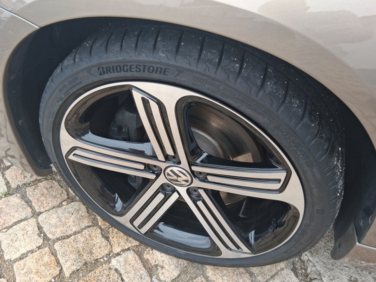 Volkswagen Scirocco 2.0 TSI R DSG 252 Cv