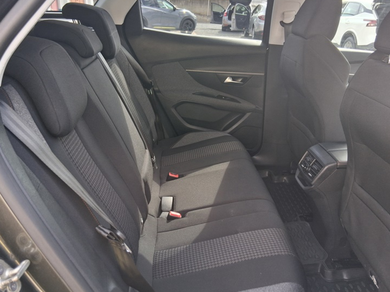 Peugeot 3008 Diesel 1.5 BlueHDI Active Pack 130 Cv