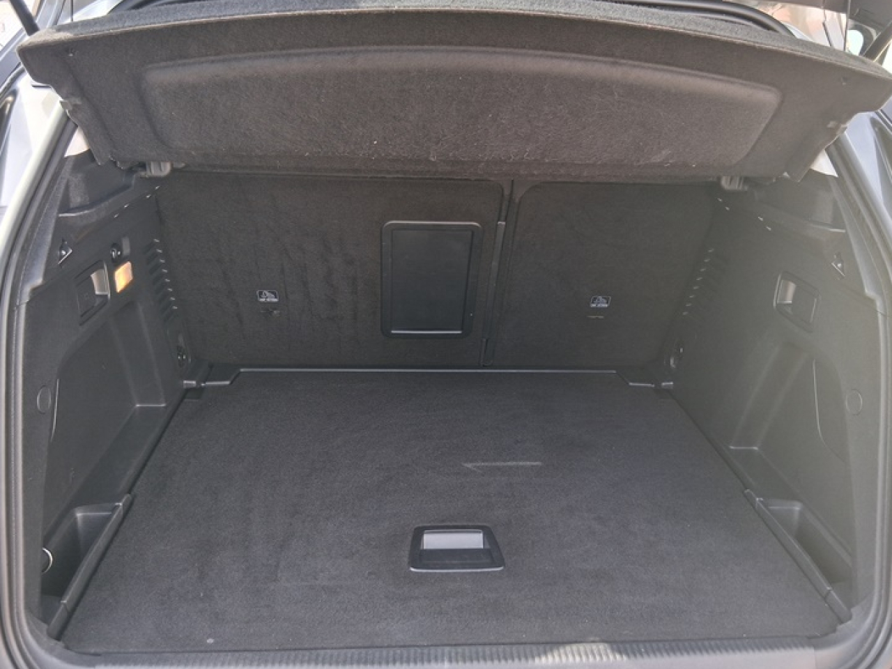 Peugeot 3008 Diesel 1.5 BlueHDI Active Pack 130 Cv