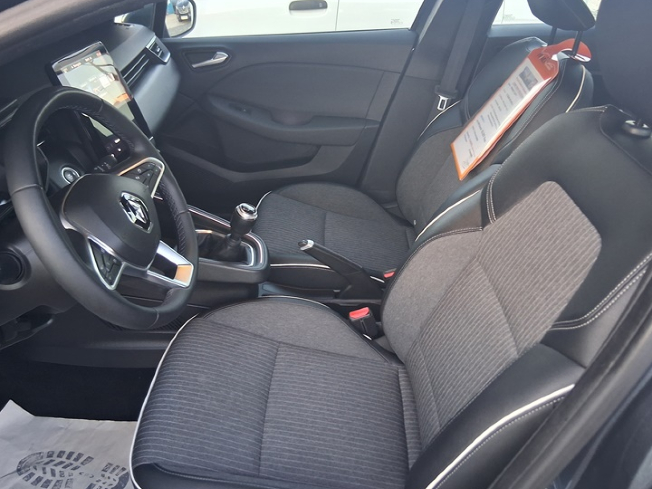 Renault Clio V Diesel 1.5 Blue DCI Intens