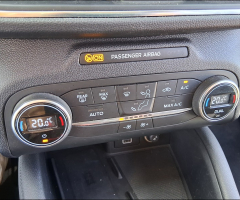 Ford Kuga 1.5 TDCI EcoBlue Titanium