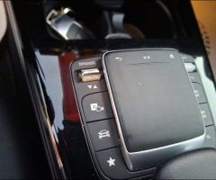 Mercedes-Benz Classe A 180 D Style Automático